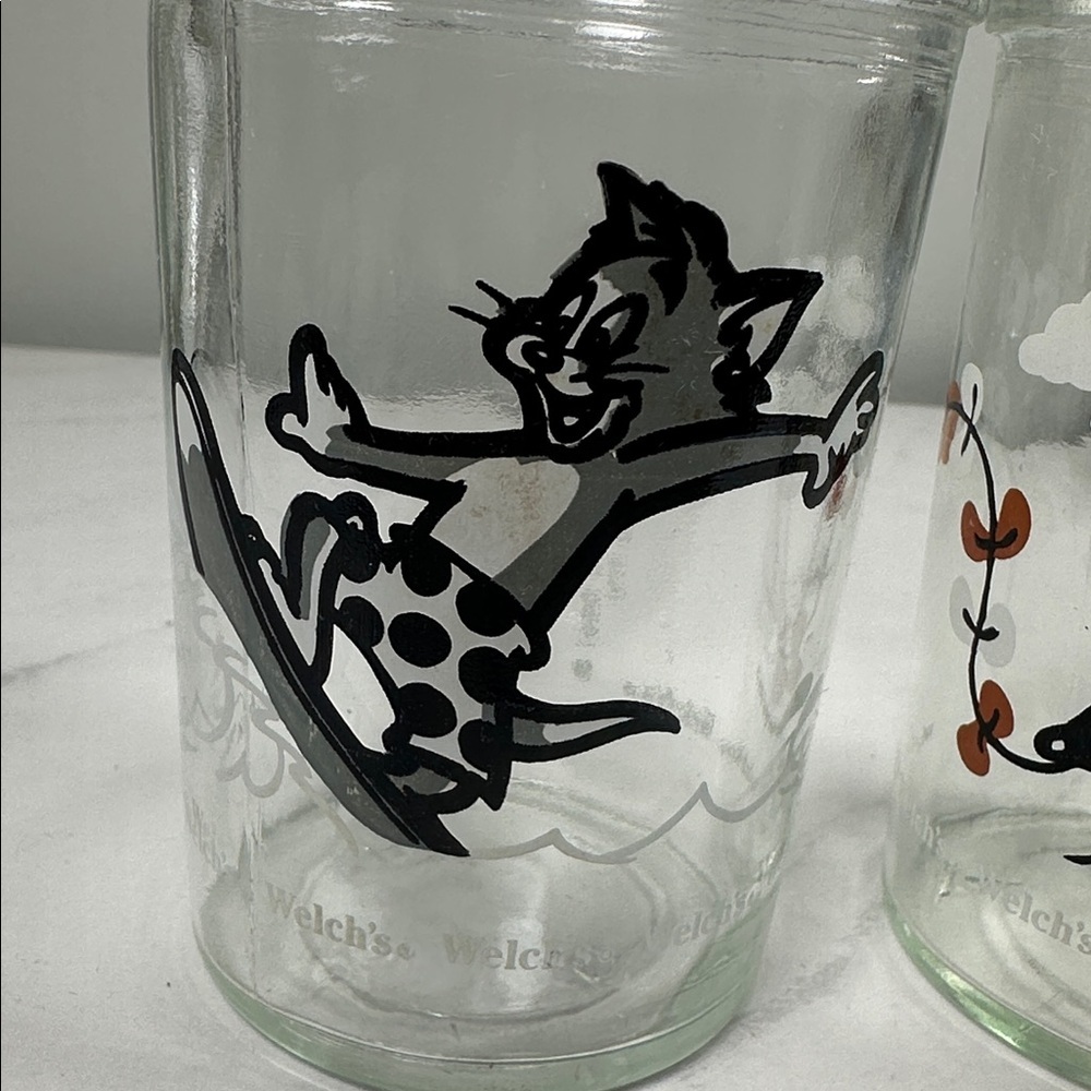 Vintage Welch's Tom and Jerry Jelly Jar Glasses From the 1990s. - Picture 5 of 6